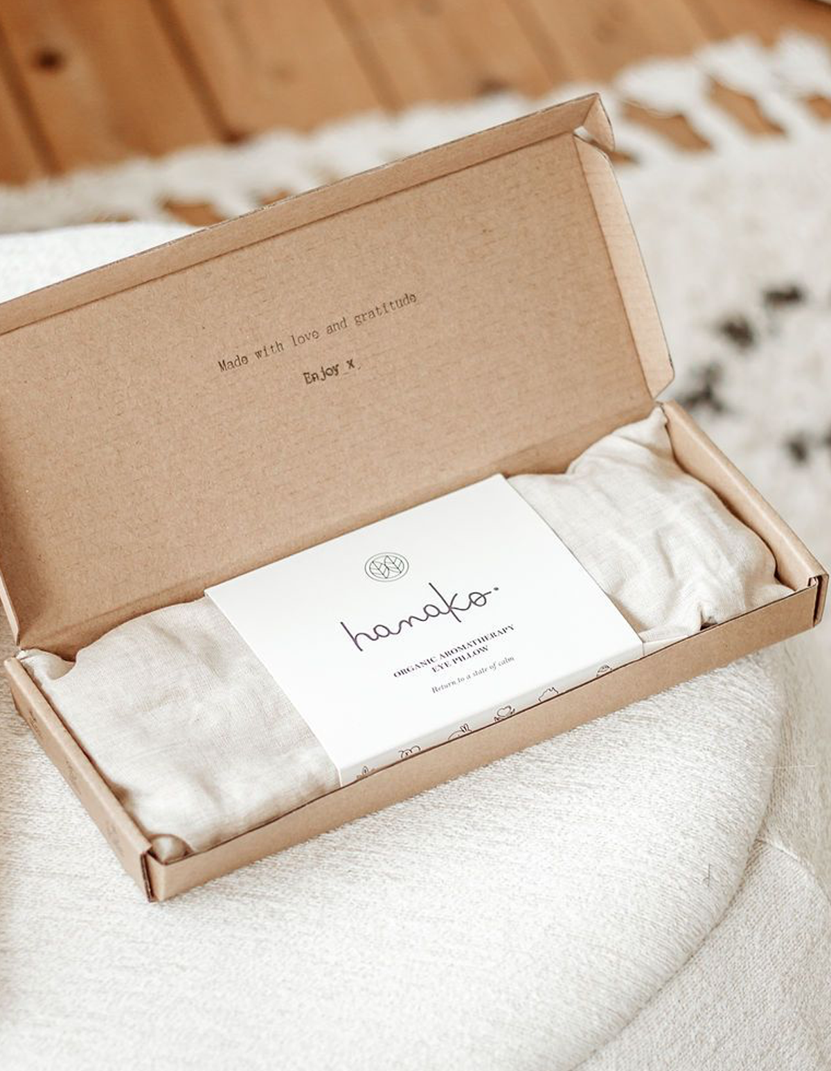 Hanako - Lavender Beige Aromatherapy Eye Pillow - The Bare Theory